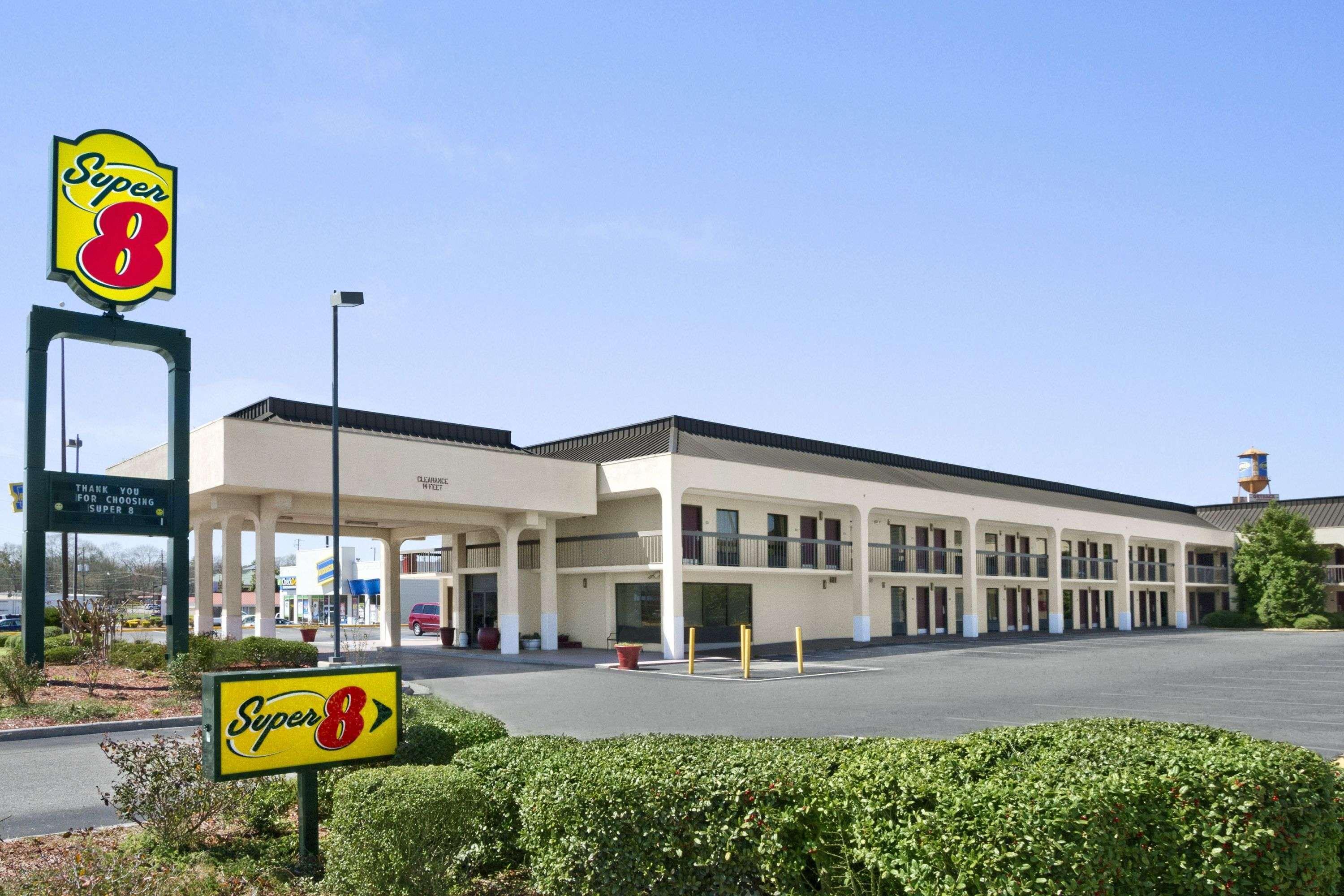 Super 8 By Wyndham Oxford Motel Екстериор снимка
