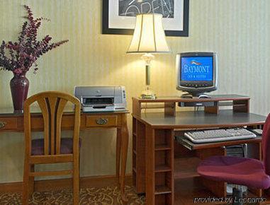 Super 8 By Wyndham Oxford Motel Съоръжения снимка