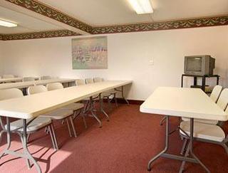 Super 8 By Wyndham Oxford Motel Екстериор снимка